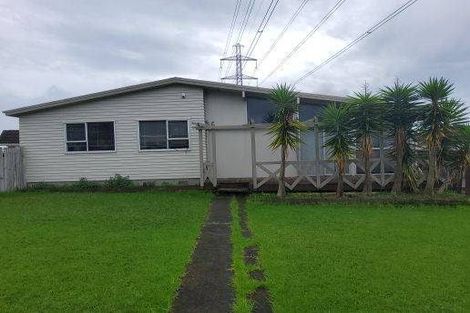 Photo of property in 17 Darnell Crescent, Clover Park, Auckland, 2019
