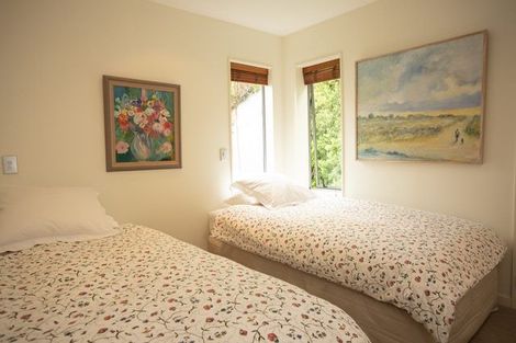 Photo of property in Aqua, 7/74 Oriental Parade, Oriental Bay, Wellington, 6011