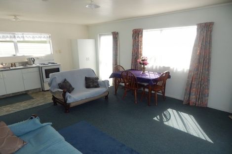 Photo of property in 4 Cook Street, Carters Beach, Westport, 7825