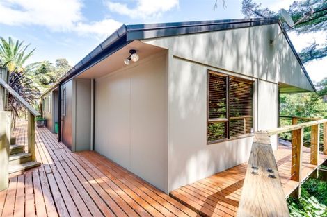 Photo of property in 35 Lighthouse Road, Bluff Hill, Napier, 4110