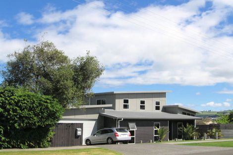 Photo of property in 15 Rokino Road, Taupo, 3330