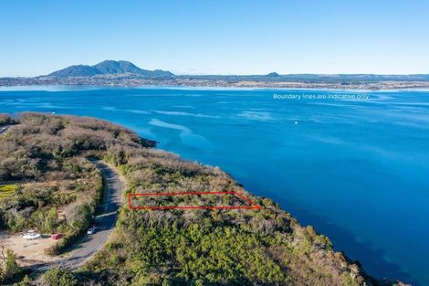 Photo of property in 83 Parawera Drive, Acacia Bay, Taupo, 3330