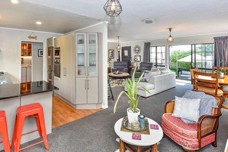 Photo of property in 30 Lorelei Place, Opaheke, Papakura, 2113