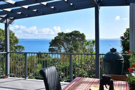 Photo of property in 112a Pacific Parade, Army Bay, Whangaparaoa, 0930