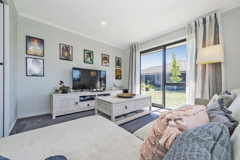 Photo of property in 28 Reuben Avenue, Rolleston, 7615