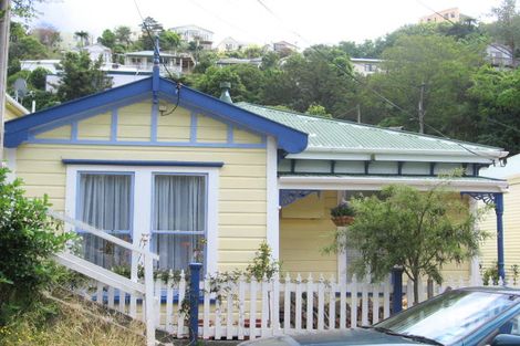 Photo of property in 62 Honiana Te Puni Street, Aro Valley, Wellington, 6021