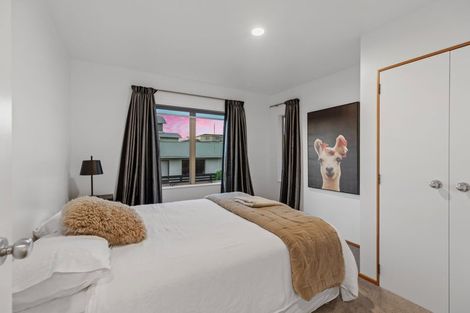 Photo of property in 299 Oceanbeach Road, Mount Maunganui, 3116