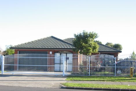 Photo of property in 1/99 Sykes Road, Weymouth, Auckland, 2103