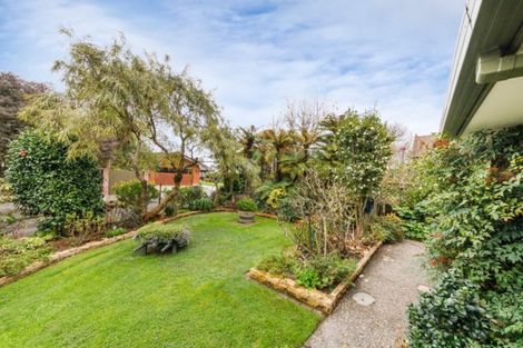 Photo of property in 17 Ashburn Lane, Awapuni, Palmerston North, 4412