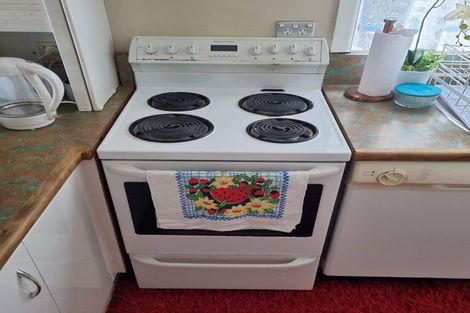 Photo of property in 120 Hepburn Road, Glendene, Auckland, 0602