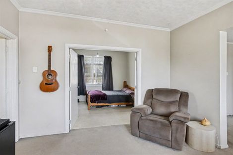 Photo of property in 136 Russell Street, Westport, 7825