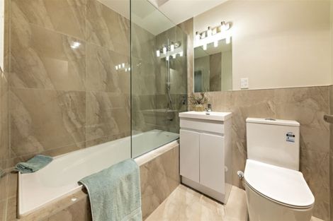 Photo of property in 8 Warbler Crescent, Papakura, 2110