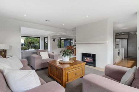 Photo of property in 21 De Bettencor Place, Mount Pisa, Cromwell, 9383