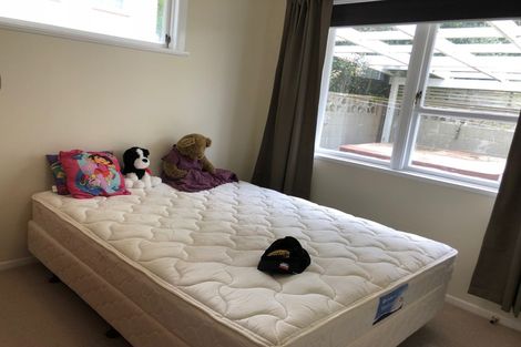 Photo of property in 10 Lomita Road, Johnsonville, Wellington, 6037