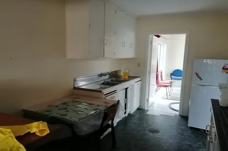 Photo of property in 1/3170 Great North Road, New Lynn, Auckland, 0600