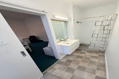Photo of property in Carillion/the Knoll, 33 Thompson Street, Mount Cook, Wellington, 6011