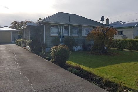 Photo of property in 19 Augustine Street, Waimate, 7924
