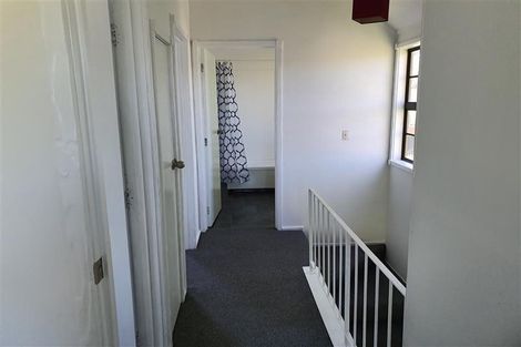 Photo of property in 2/85 Meadway, Sunnyhills, Auckland, 2010