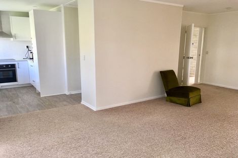 Photo of property in 1/16 Castleton Drive, Howick, Auckland, 2014