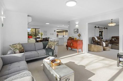 Photo of property in 9 Chartwell Close, Rangiora, 7400