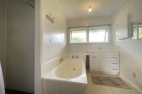 Photo of property in 29 Rothery Road, Hillpark, Auckland, 2102