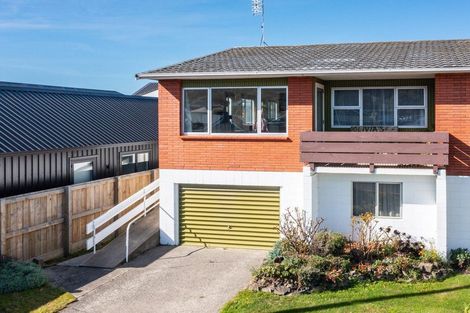 Photo of property in 90a Musselburgh Rise, Musselburgh, Dunedin, 9013