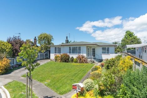 Photo of property in 6 Tern Place, Hokowhitu, Palmerston North, 4410