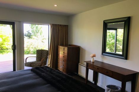 Photo of property in 8 Amherst Place, Cashmere, Christchurch, 8022