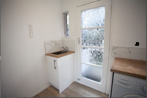 Photo of property in 1/56 Mozeley Avenue, Devonport, Auckland, 0624