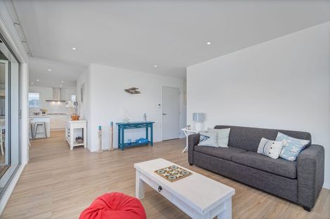 Photo of property in 44 Longreach Drive, Cooks Beach, Whitianga, 3591