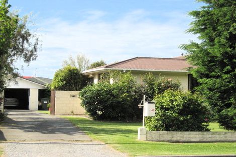 Photo of property in 14 Cridland Street West, Kaiapoi, 7630