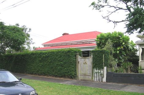 Photo of property in 19 Brentwood Avenue, Mount Eden, Auckland, 1024