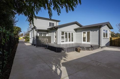 Photo of property in 21 Wainoni Road, Wainoni, Christchurch, 8061