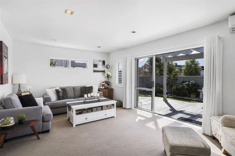 Photo of property in 2/9 Georgia Terrace, Albany, Auckland, 0632