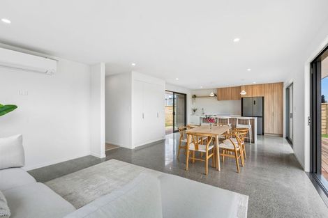 Photo of property in 1 Cherry Tree Lane, Glenbervie, 0173