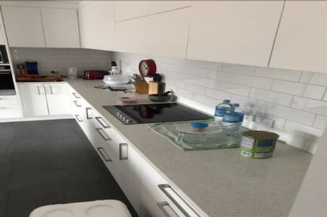 Photo of property in 37 Riverglade Parkway, Te Atatu South, Auckland, 0610