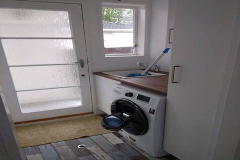 Photo of property in 15a Harvard Grove, Totara Park, Upper Hutt, 5018