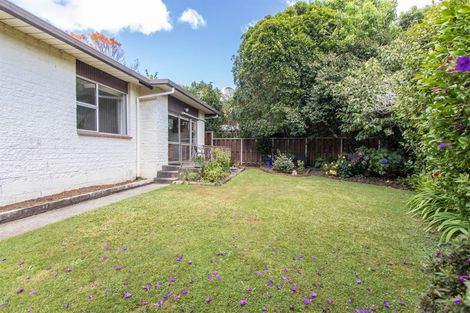 Photo of property in 6 Rewa Street, Inglewood, 4330