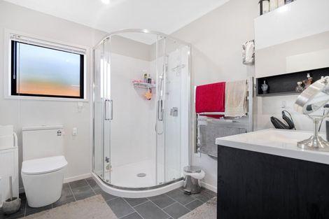 Photo of property in 42a King Street, Waiuku, 2123
