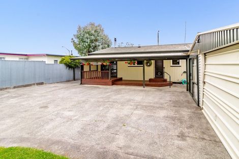 Photo of property in 77 York Avenue, Tamatea, Napier, 4112