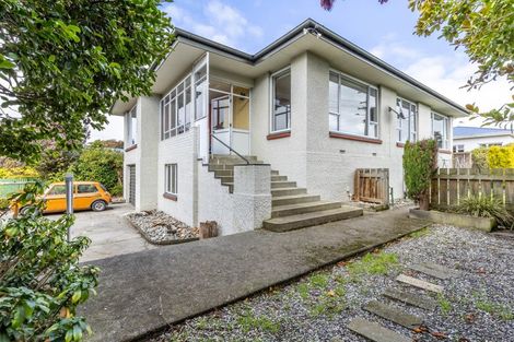 Photo of property in 2 Clyde Street, Gore, 9710