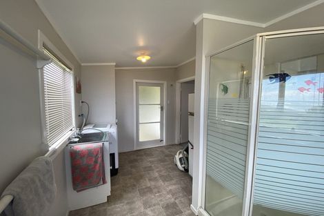 Photo of property in 4 Beach Road, Mokau, 4376