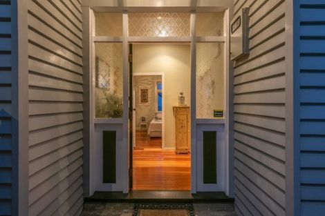 Photo of property in 18 Carrington Street, Mount Cook, Wellington, 6021