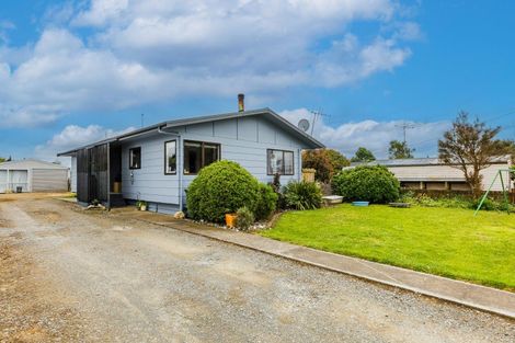 Photo of property in 29 Charles Street, Takapau, 4203