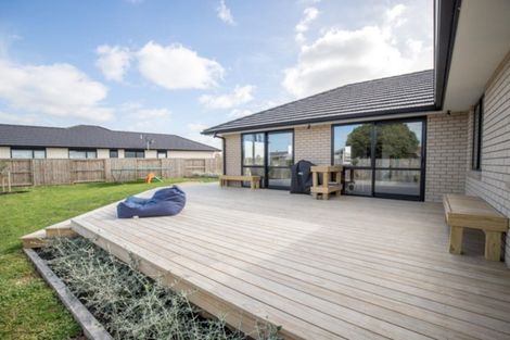 Photo of property in 19 Costello Drive, Ngatea, 3503