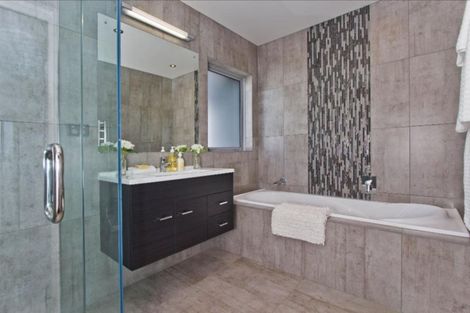 Photo of property in 479b Point Chevalier Road, Point Chevalier, Auckland, 1022