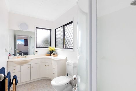 Photo of property in 68 Brois Street, Frankleigh Park, New Plymouth, 4310