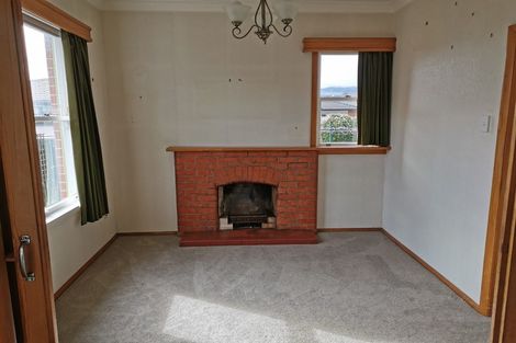 Photo of property in 70 Pine Avenue, Ebdentown, Upper Hutt, 5018