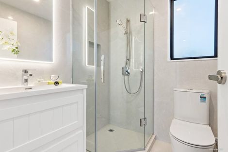 Photo of property in 19a Ervine Place, Bucklands Beach, Auckland, 2014