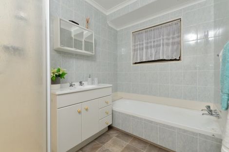 Photo of property in 137 Rototuna Road, Rototuna, Hamilton, 3210